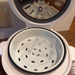 炊飯器の画像