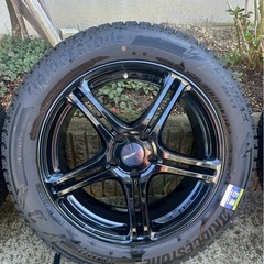 ほぼ新品　ブリザック DM-V3 スタッドレスタイヤ 225/55R18
の画像