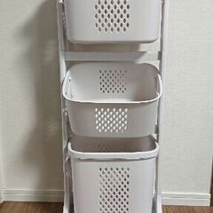 ランドリーバスケット 3段の画像