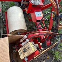 中古 マルチ敷設機（マルチャー）の画像