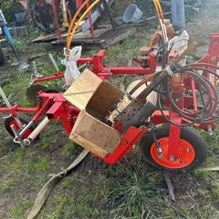 中古 マルチ敷設機（マルチャー）の画像