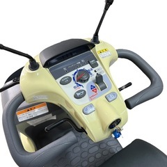 シニアカー ET4D ペールイエロー 電動カート 4輪タイプ【美品】の画像