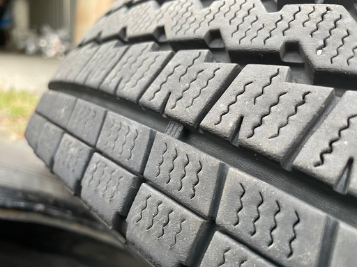 【冬タイヤ4本】195/80R15 107/105LLT WINTERMAXX DUNLOP
