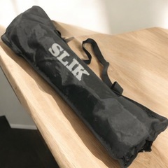 SLIK F630 カメラ ビデオカメラ 
三脚 キャリングバッグ付き(破れあり）10Dの画像