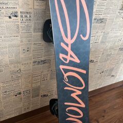 【★店舗引き取り限定】Salomon スノーボード + ビンディング + ソフトカバー 3点セットの画像
