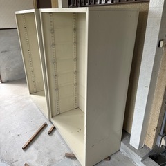 スチール製下駄箱の画像