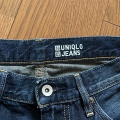 ユニクロ　メンズジーンズの画像