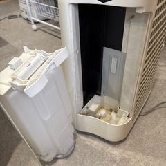 SHARP 加湿空気清浄機 2017年製の画像
