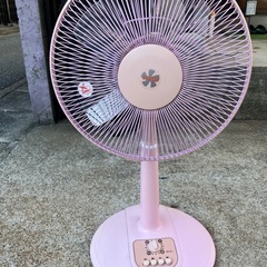 扇風機2台の画像