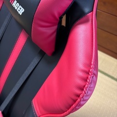 ゲーミングチェア
の画像