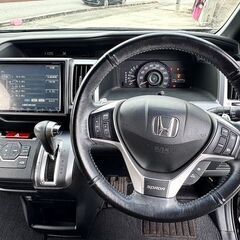 ⭐２４年式★ホンダステップワゴンスパーダ⭐本土仕入れ！修復歴無し！２年車検・２年保証！下取り可能♪の画像