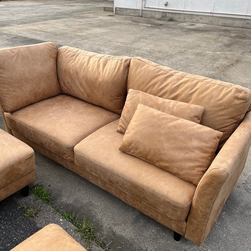 美品【ファブリックレザーソファ】 ベージュ　フェイクレザー　インテリア　茶色　ブラウン　三人掛け　3人掛け　3p 3P 2人掛け　二人