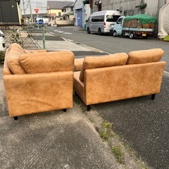 美品【ファブリックレザーソファ】 ベージュ　フェイクレザー　インテリア　茶色　ブラウン　三人掛け　3人掛け　3p 3P 2人掛け　二人掛け　2p 2P オットマン　一軒家　大型家具　の画像