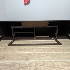 アメリカ製テレビ台の画像