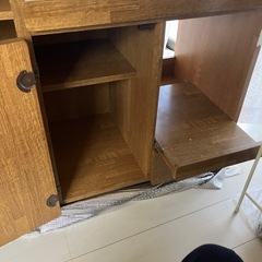 食器棚収納棚の画像
