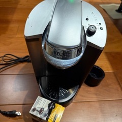 キューリグカプセル式コーヒーメーカー。の画像