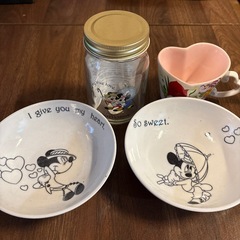 ディズニー食器の画像