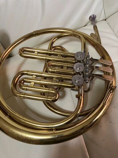 値下げしました! HOLTON フレンチホルン H650 B♭シングルモデル