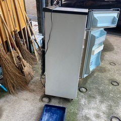 ナショナル冷蔵庫レトロの画像