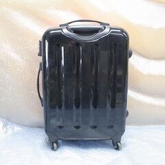キャリーバッグ　ピンク　外寸約61cm×43cm×26cm 4輪の画像