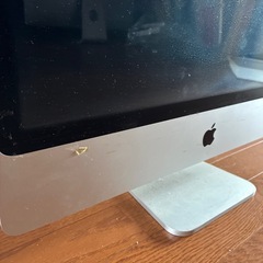 【ジャンク品】iMacモニター　２つの画像