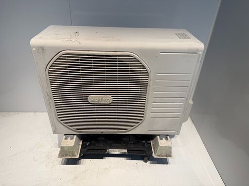263　SANYO　2009年製エアコン　8～10畳用　整備済み
