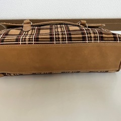 チェック柄バッグの画像