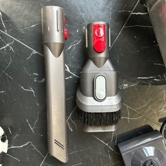 ダイソン掃除機　SV12コードレスの画像