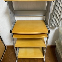 パソコンラックの画像
