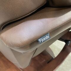 シモンズ｜イエリアーダ｜Fjords｜フィヨルド｜本革｜オットマン付｜パーソナルチェアの画像