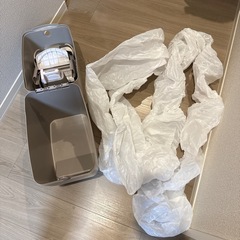 アップリカ Aprica ニオイポイNIOI-POI 本体 グレージュBE [紙おむつ処理]の画像