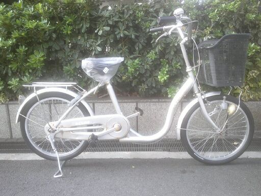 整備済み中古自転車　20インチ　税別￥10.800-　低L型フレーム　軽快車　シルバー1024