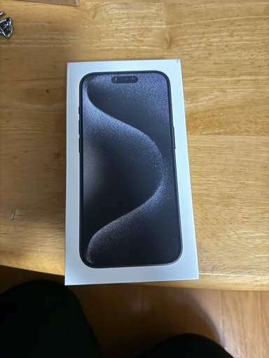 iPhone15pro ブラックチタニウム　128gb