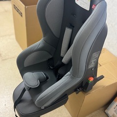 タカタ TKIFX-001 チャイルドシート　グレーの画像