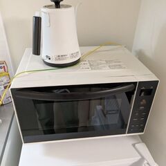 レンジとポットの画像
