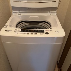 Hisense 洗濯機 ホワイト 5.5kgの画像