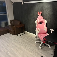 【美品　新古品　配送費込価格‼️】AutoFull可愛いうさ耳ゲーミングチェア＆デスクの画像