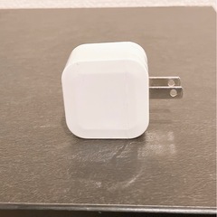 【受付終了】ACアダプタ　一口　USB コンセントの画像