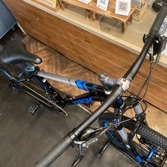 10月末まで防犯登録無料！【TREK X-CALIBER8 前後タイヤ・チューブ新品！】油圧ディスクブレーキ　アルミフレーム　2×10速　タイヤサイズ29インチMTB ブラックの画像