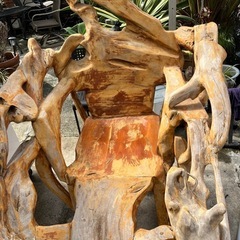 全長137㎝‼️大型ロッキングチェア　1枚木　無垢材　木製家具　リラックス🌿揺れる椅子🍉プロフ必読　　の画像