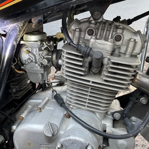 スズキ　GN125
