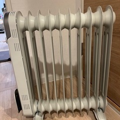 (予約中)
山善オイルヒーターDO-TL124(6ヶ月未満使用))の画像