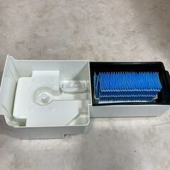 A8125【お買い得商品‼】 DAINICHI ダイニチ 加湿セラミックファンヒーター 電気ヒーター 加湿器　主に6畳用 季節家電 暖房器具 小型 おしゃれ 風邪 ウイルス対策 乾燥 　EFH-1219Dの画像