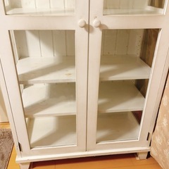 素敵な飾り棚　食器棚　ホワイトの画像