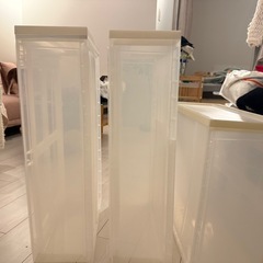 衣装ケースの画像