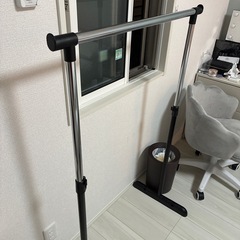 お譲り決まりました【代理投稿】ハンガーラックの画像