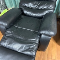 電動リクライニングソファーの画像