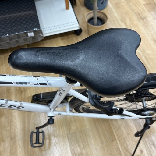 アサヒ クロスバイク 700C SWO004626 ホワイト 自転車 のご紹介です！