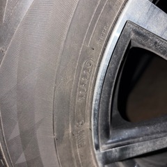 215 65 R16 スタッドレス　アルファード　ヴェルファイアよう用　　の画像