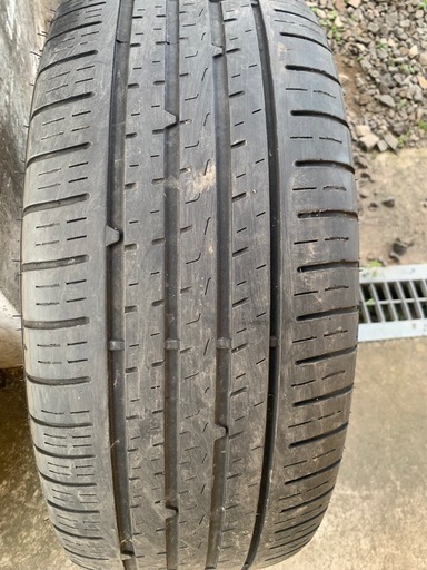 245/45R19タイヤホイールセット4本  